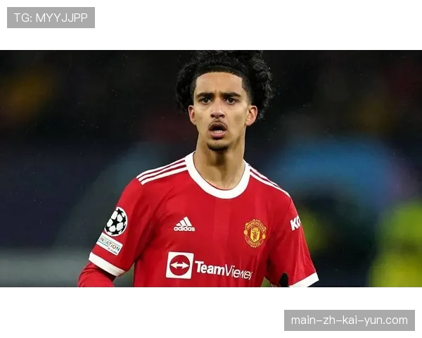 伊拉克队齐达内·伊克巴尔缺阵，中场组织受影响