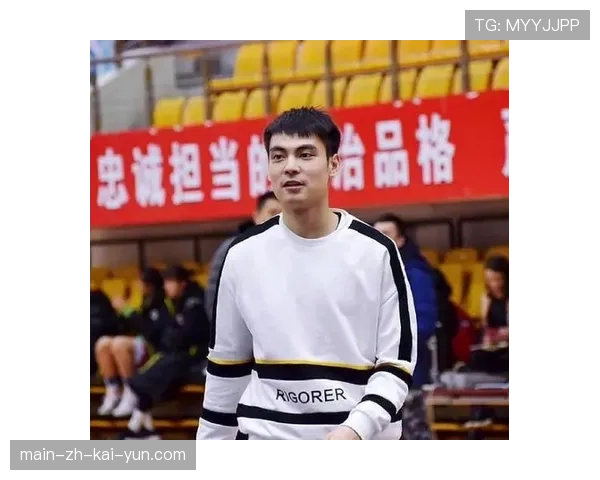 贾明儒20分扛起山西后场 本土控卫成长速度超预期